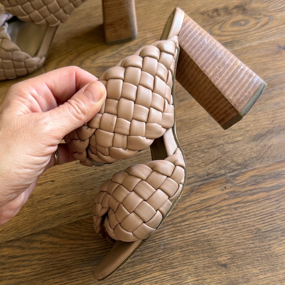 Steve Madden Taupe Woven Block Heel Slides
